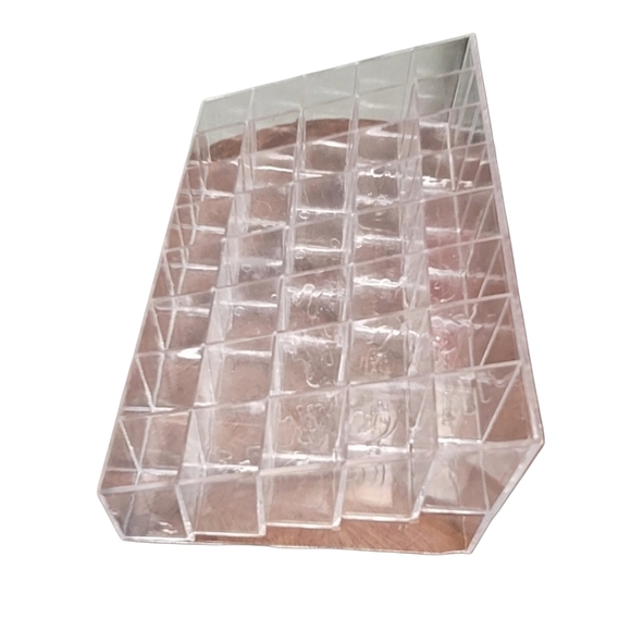 Clear Acrylic, Tiered, 40 Slot, Lipstick Organizer - Picture 4 of 6